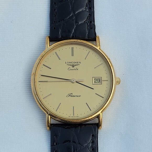 Vintage Longines Presence Men's Gold Plated Watch Classic Slim - Picture 1 of 14